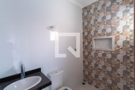 Casa à venda com 114m², 3 quartos e 2 vagasBanheiro da Suíte