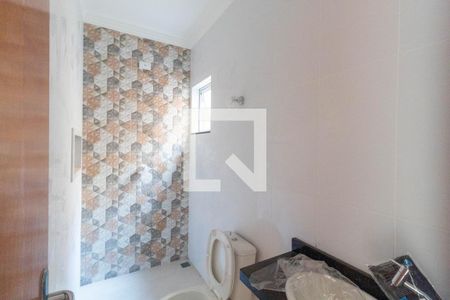 Casa à venda com 114m², 3 quartos e 2 vagasBanheiro 2