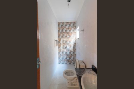 Casa à venda com 114m², 3 quartos e 2 vagasBanheiro 2