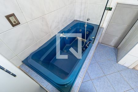 Apartamento à venda com 63m², 2 quartos e 1 vaga Apartamento à venda com 63m², 2 quartos e 1 vagaDetalhe Banheiro - Suíte