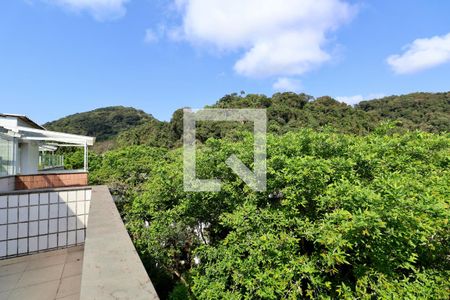 Apartamento para alugar com 162m², 2 quartos e 1 vagaVaranda