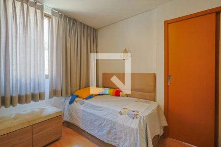 Apartamento à venda com 125m², 4 quartos e 3 vagasQuarto 3