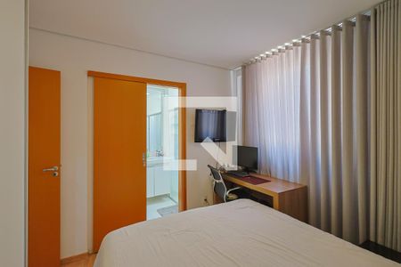 Apartamento à venda com 125m², 4 quartos e 3 vagasQuarto 1 - Suíte