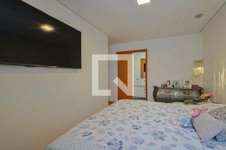 Apartamento à venda com 125m², 4 quartos e 3 vagasQuarto 4 - Suíte