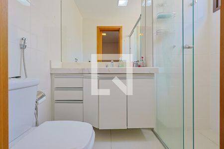 Apartamento à venda com 125m², 4 quartos e 3 vagasBanheiro da Suíte 1