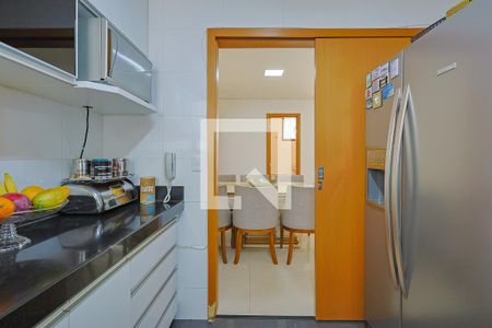 Apartamento à venda com 125m², 4 quartos e 3 vagasCozinha