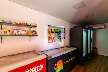 Apartamento para alugar com 63m², 2 quartos e 1 vaga Apartamento para alugar com 63m², 2 quartos e 1 vagaÁrea comum - Mini Mercado