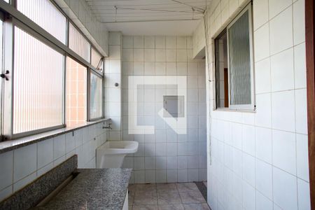 Apartamento para alugar com 98m², 3 quartos e 2 vagas Apartamento para alugar com 98m², 3 quartos e 2 vagasÁrea de serviço