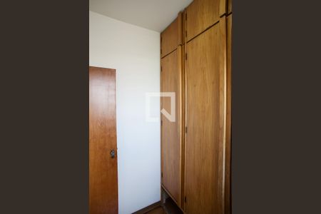 Apartamento para alugar com 98m², 3 quartos e 2 vagas Apartamento para alugar com 98m², 3 quartos e 2 vagasQuarto