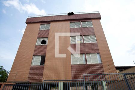 Apartamento para alugar com 98m², 3 quartos e 2 vagas Apartamento para alugar com 98m², 3 quartos e 2 vagasFachada