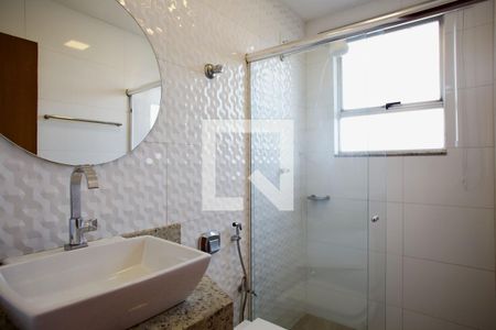 Banheiro de apartamento para alugar com 3 quartos, 98m² em Sagrada Família, Belo Horizonte