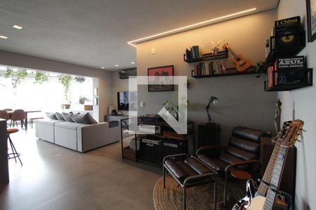 Apartamento à venda com 97m², 2 quartos e 2 vagas Apartamento à venda com 97m², 2 quartos e 2 vagasSala