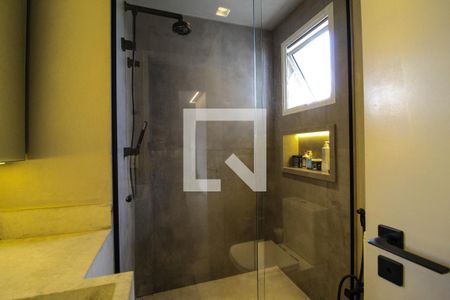 Apartamento à venda com 97m², 2 quartos e 2 vagas Apartamento à venda com 97m², 2 quartos e 2 vagasBanheiro da Suíte