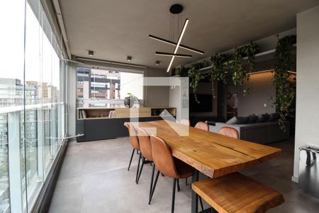 Apartamento à venda com 97m², 2 quartos e 2 vagas Apartamento à venda com 97m², 2 quartos e 2 vagasEspaço Gourmet