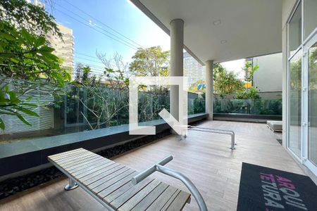 Apartamento à venda com 97m², 2 quartos e 2 vagas Apartamento à venda com 97m², 2 quartos e 2 vagasPiscina