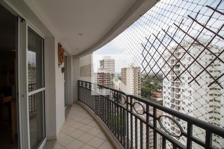 Apartamento à venda com 94m², 2 quartos e 2 vagas Apartamento à venda com 94m², 2 quartos e 2 vagasTerraço