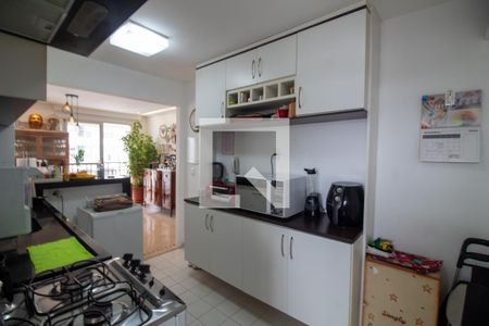 Apartamento à venda com 94m², 2 quartos e 2 vagas Apartamento à venda com 94m², 2 quartos e 2 vagasCozinha