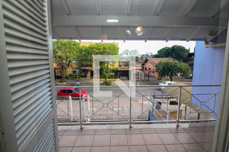 Casa à venda com 400m², 4 quartos e 6 vagas Casa à venda com 400m², 4 quartos e 6 vagasVista da Suíte