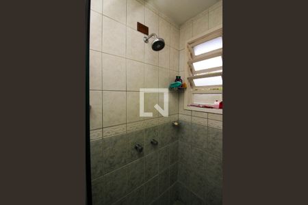 Casa à venda com 400m², 4 quartos e 6 vagas Casa à venda com 400m², 4 quartos e 6 vagasBanheiro da Suíte