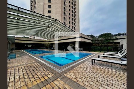 Apartamento à venda com 25m², 1 quarto e 1 vagaPiscina