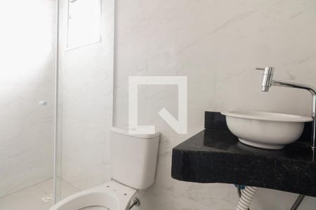 Apartamento para alugar com 38m², 2 quartos e sem vaga Apartamento para alugar com 38m², 2 quartos e sem vagaBanheiro