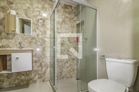 Casa de condomínio à venda com 200m², 5 quartos e 3 vagas Casa de condomínio à venda com 200m², 5 quartos e 3 vagasBanheiro Terraço