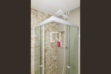 Casa de condomínio à venda com 200m², 5 quartos e 3 vagas Casa de condomínio à venda com 200m², 5 quartos e 3 vagasBanheiro Terraço