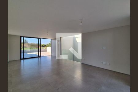 Casa de condomínio à venda com 480m², 4 quartos e 3 vagasQuarto 