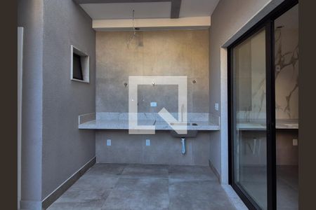 Casa de condomínio à venda com 480m², 4 quartos e 3 vagasCozinha 