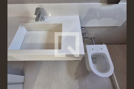 Casa de condomínio à venda com 480m², 4 quartos e 3 vagasBanheiro