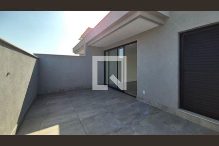 Casa de condomínio à venda com 480m², 4 quartos e 3 vagasÁrea externa 