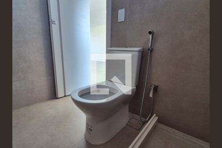 Casa de condomínio à venda com 480m², 4 quartos e 3 vagasBanheiro