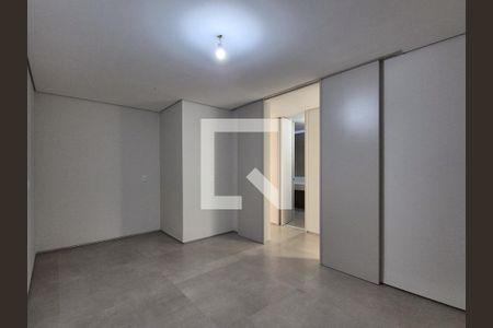 Casa de condomínio à venda com 480m², 4 quartos e 3 vagasQuarto 