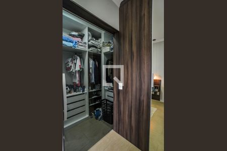 Casa à venda com 152m², 3 quartos e 3 vagasCloset da suíte 1