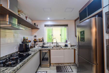 Casa à venda com 152m², 3 quartos e 3 vagasCozinha