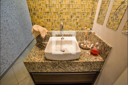 Casa à venda com 152m², 3 quartos e 3 vagasLavabo