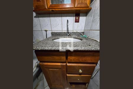 Apartamento para alugar com 58m², 2 quartos e 2 vagas Apartamento para alugar com 58m², 2 quartos e 2 vagasBanheiro