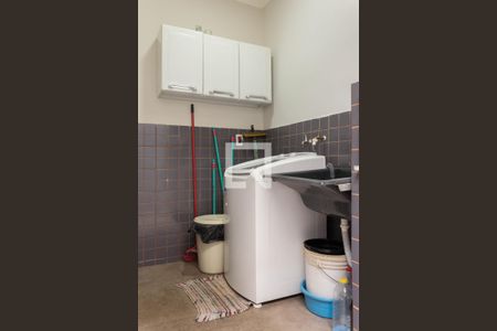 Casa à venda com 107m², 2 quartos e 2 vagasÁrea de Serviço