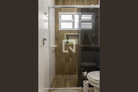 Casa à venda com 107m², 2 quartos e 2 vagasBanheiro