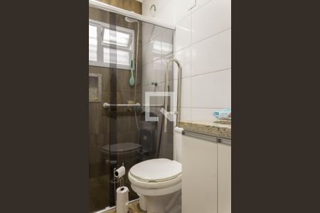 Casa à venda com 107m², 2 quartos e 2 vagasBanheiro