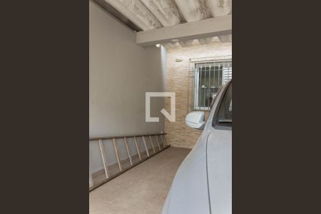 Casa à venda com 107m², 2 quartos e 2 vagasGaragem