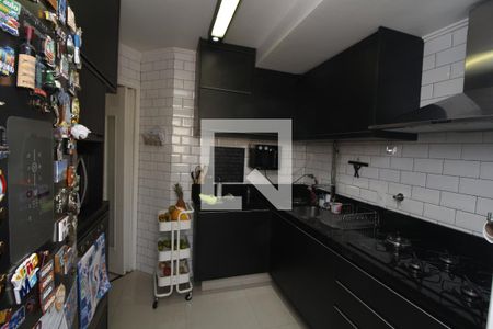 Apartamento à venda com 96m², 3 quartos e 2 vagasCozinha
