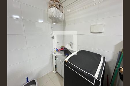 Apartamento à venda com 65m², 2 quartos e 1 vagaÁrea de Serviço