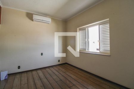 Casa à venda com 379m², 4 quartos e 10 vagasQuarto 2