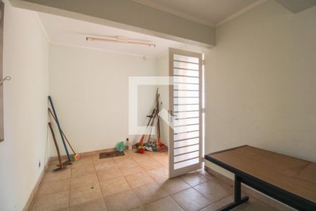 Casa à venda com 379m², 4 quartos e 10 vagasDepósito
