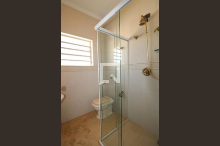 Casa à venda com 379m², 4 quartos e 10 vagasBanheiro Social