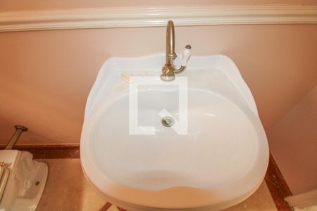 Casa à venda com 379m², 4 quartos e 10 vagasLavabo