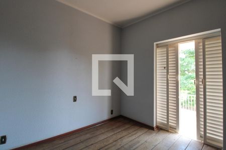 Casa à venda com 379m², 4 quartos e 10 vagasQuarto 2