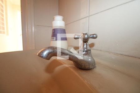 Casa à venda com 379m², 4 quartos e 10 vagasBanheiro de serviço