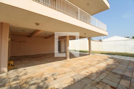 Casa à venda com 379m², 4 quartos e 10 vagasQuintal, jardim e Garagem
